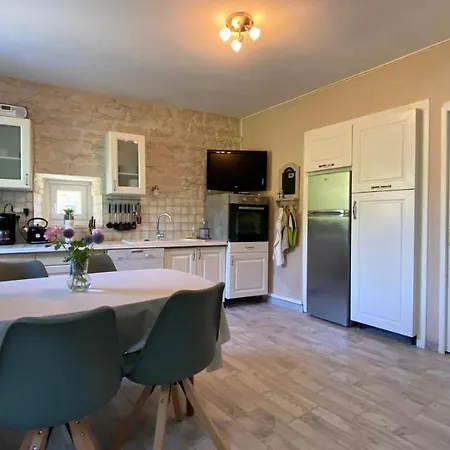 Holiday home Gite La Maison De Bosc